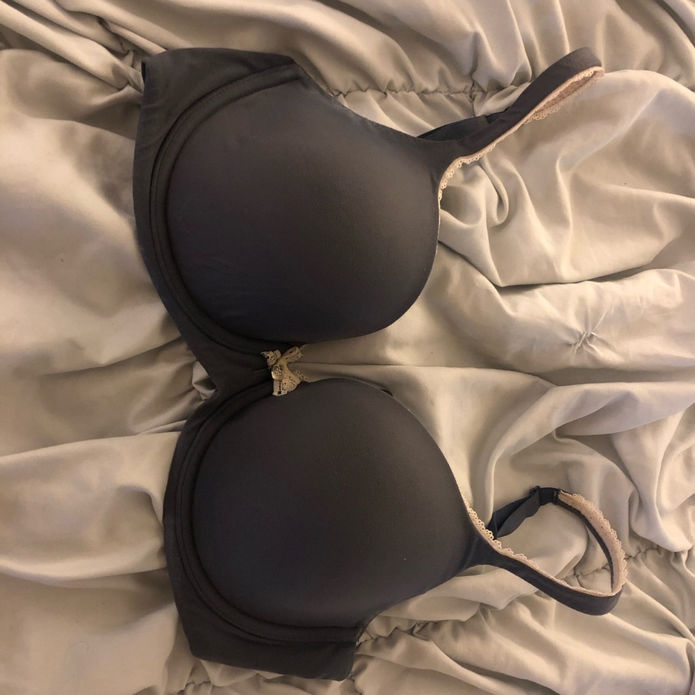 Victoria’s Secret bra.